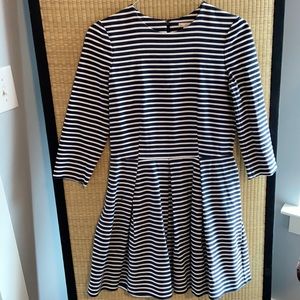 6 GAP navy strip fit n flare dress